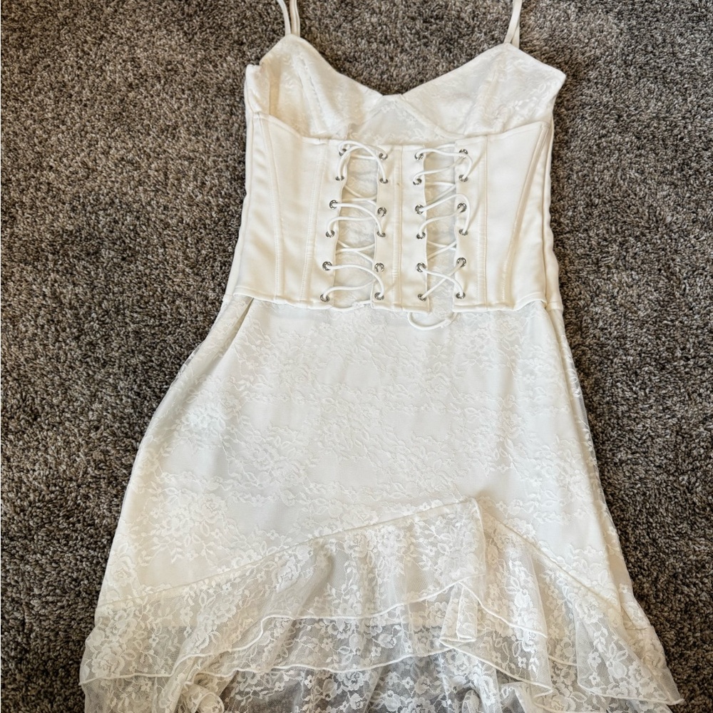 Chic White Lace-Up Corset Mini Dress